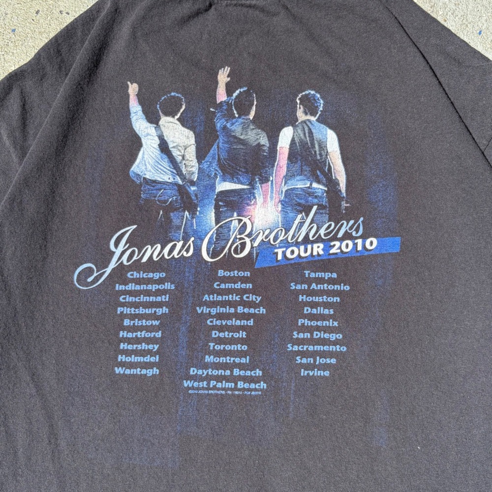 Jonas Brothers Tour 2010 Concert T-Shirt Black Graphic Band Tee Mens XL - Picture 3 of 3
